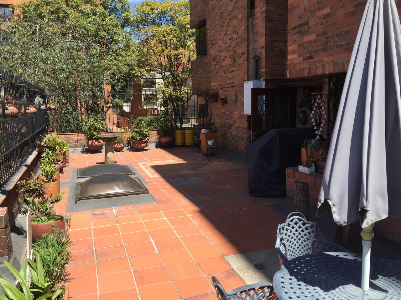 Se vende Amplio Apartamento con terrazas en El Retiro Bogota